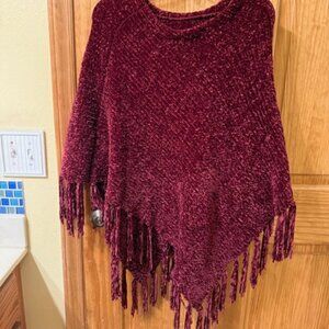 EllenTracy S/M never been worn shawl